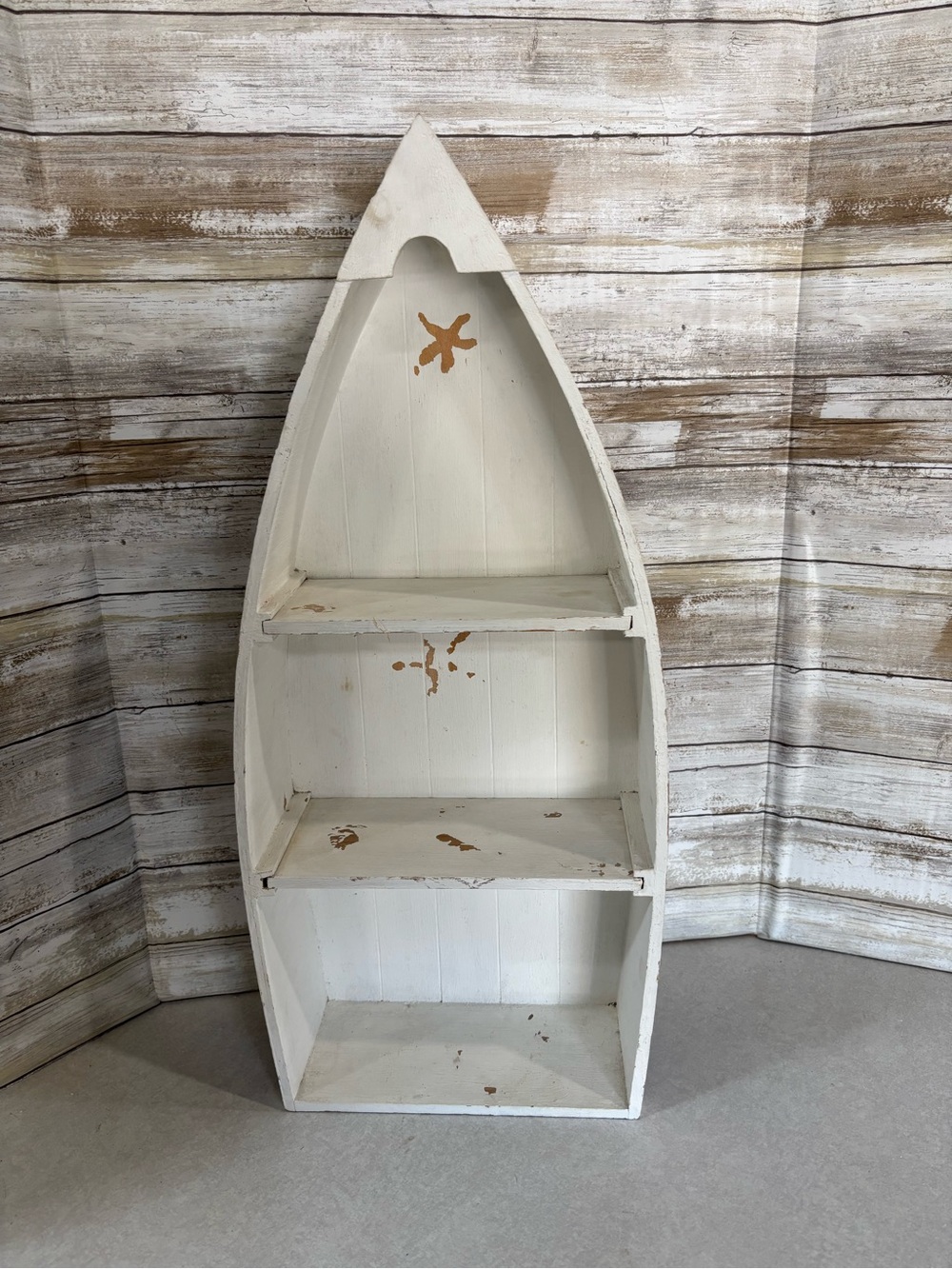 Boat shelf